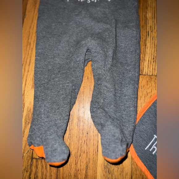 1st Thanksgiving Infant Onesie with a Bib - Picture 3 of 3